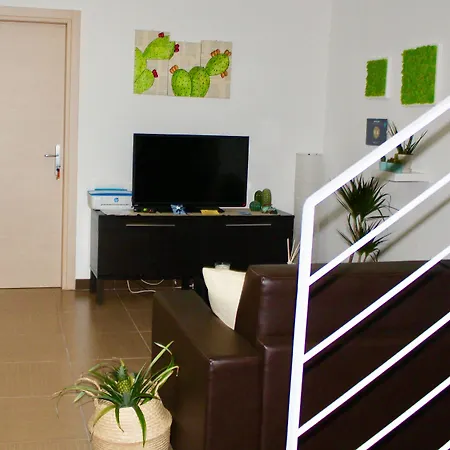 Ohana Porto Empedocle